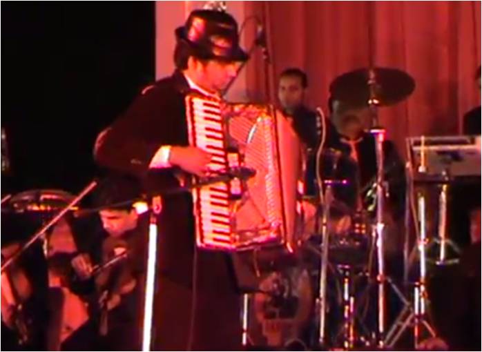 accordion player chandigarh